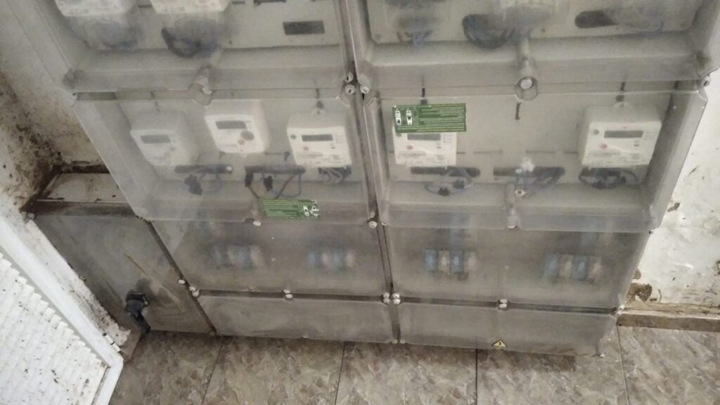 Limpieza de cuadros eléctricos en comunidades de propietarios